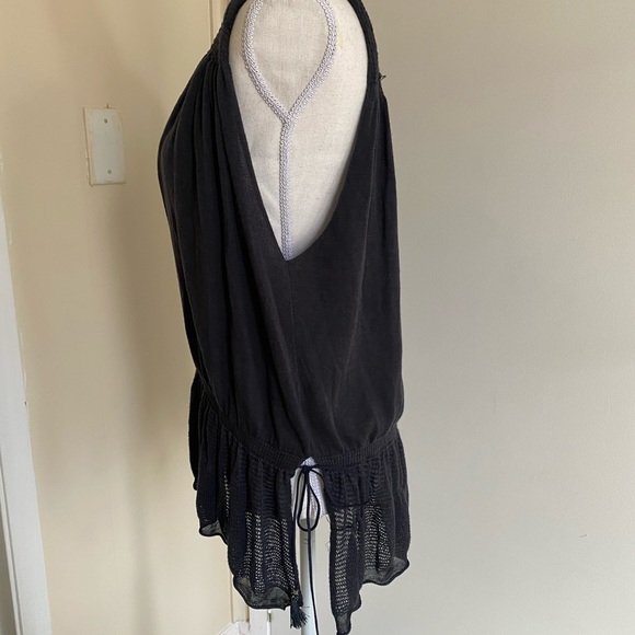 Free People v-neck sleeveless top - Picture 6 of 7